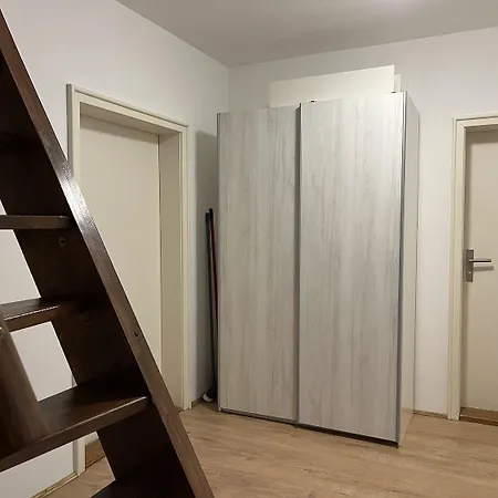 Jelen Lejlighed Hostka (Pilsen)